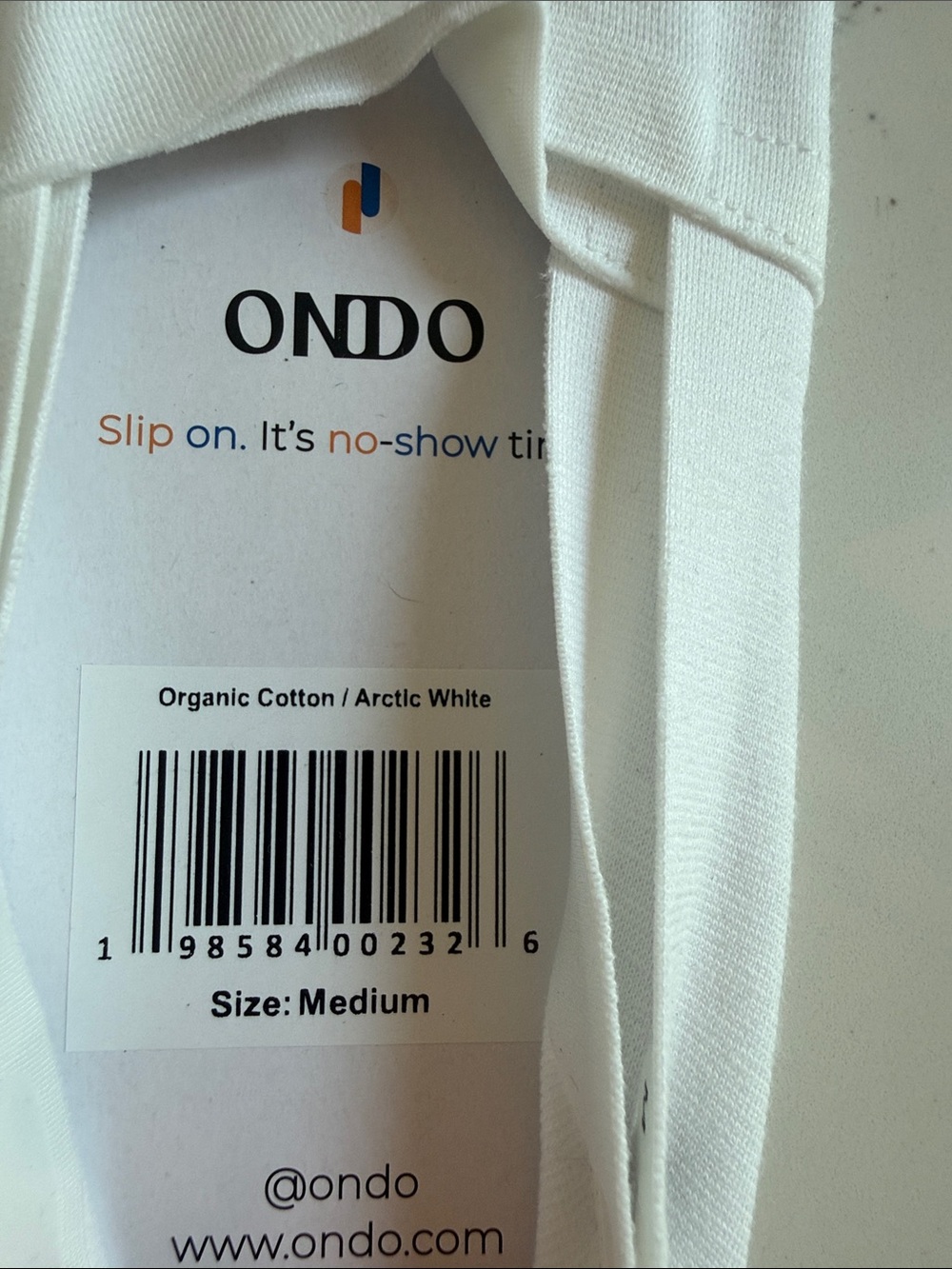 ONDO Cotton Socks in White Crew / no show no Slip Style Size Medium/ Large NWT - Picture 4 of 8